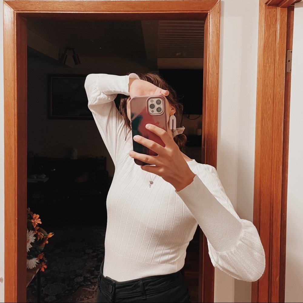 🦢Puff Sleeve White Sweater Top🦢